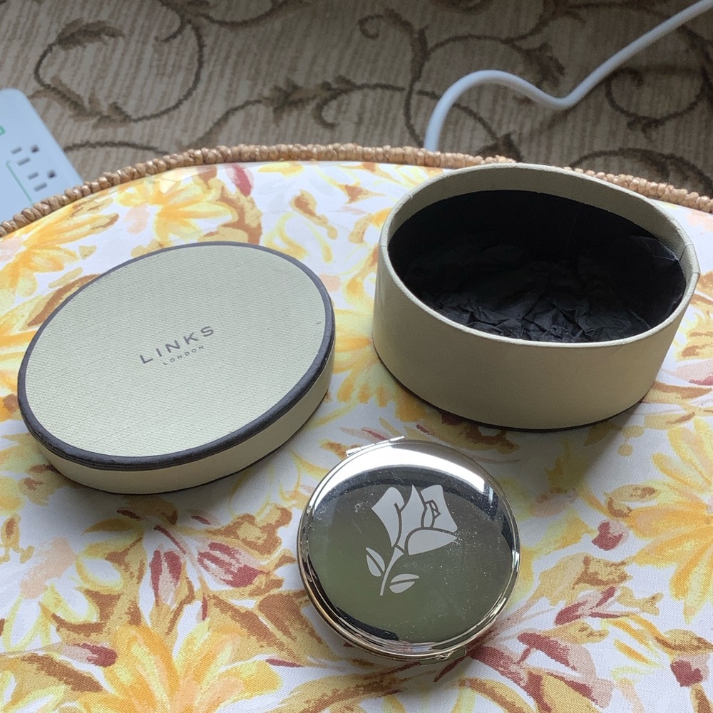 Silver Compact Mirror